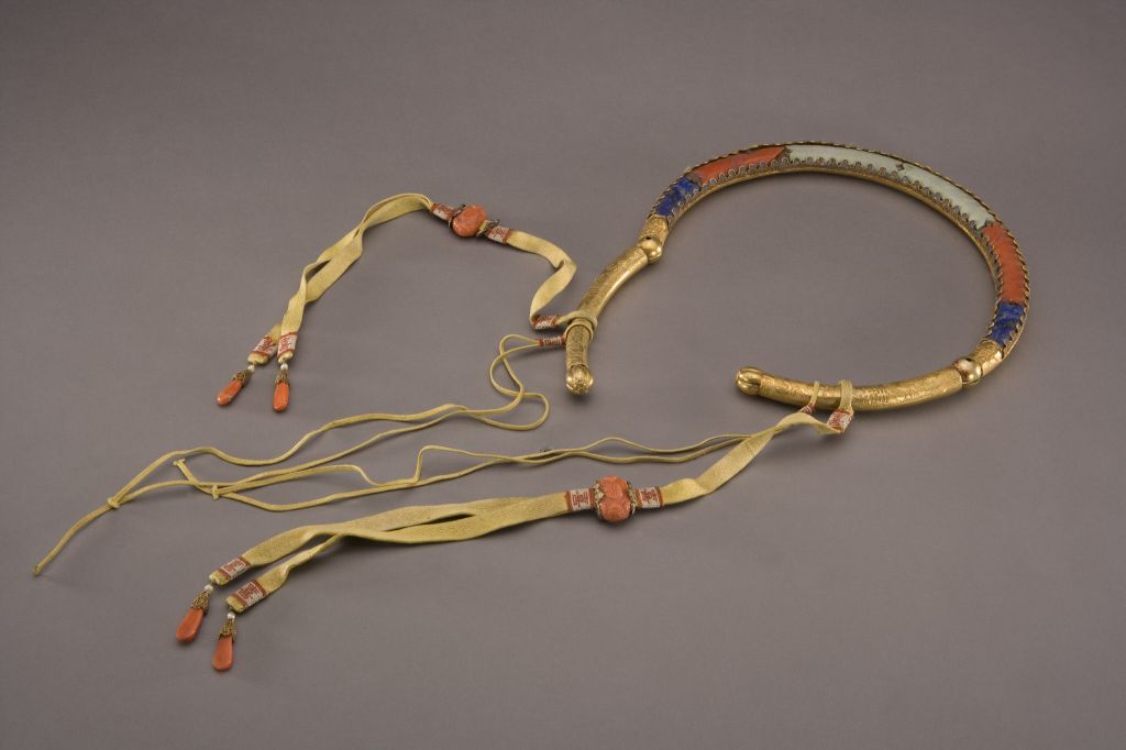 图片[1]-Gold inlaid stone collar-China Archive